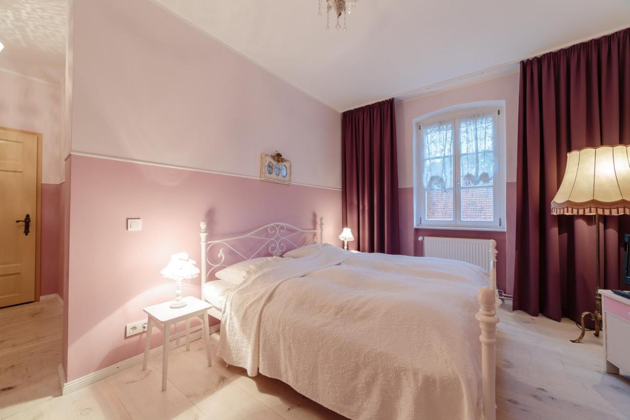 Alte Lebkuchenfabrik Bed & Breakfast Kremmen Exterior photo