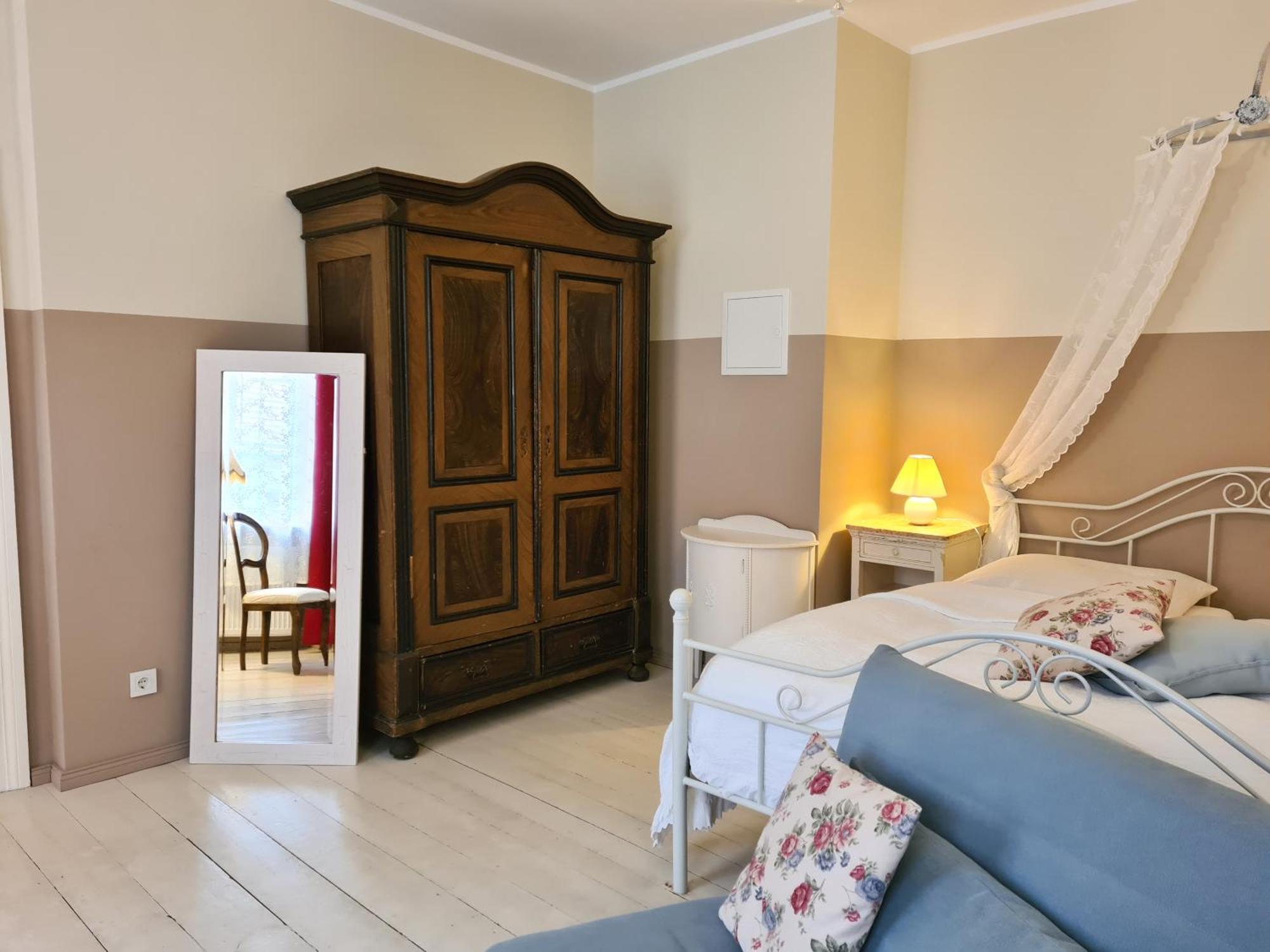 Alte Lebkuchenfabrik Bed & Breakfast Kremmen Room photo